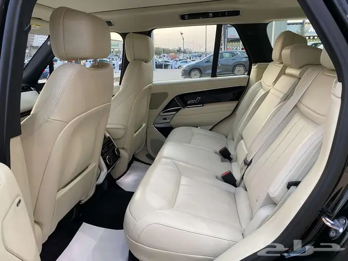 رنج روفر HSE V8 موديل 2023 خليجي 12