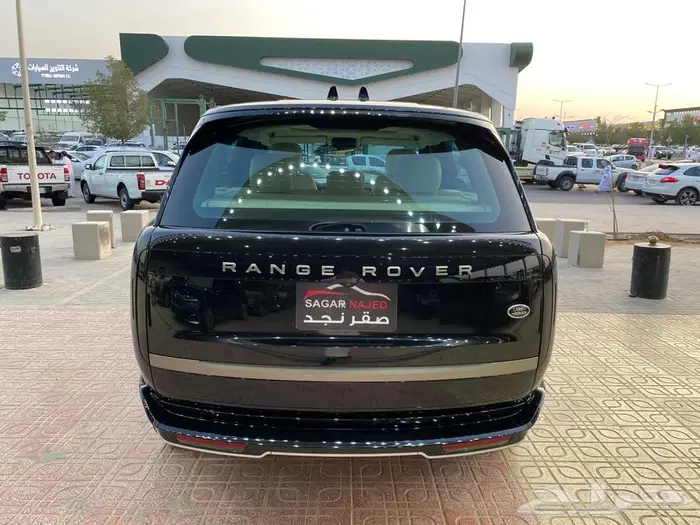 رنج روفر HSE V8 موديل 2023 خليجي 7