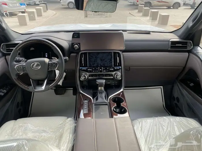 لكزس LX600 BB 2025 سعودي رمادي داخلي افوايت بطاقه جمركيه 11