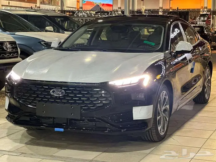 فورد توروس تيتانيوم 2025 1