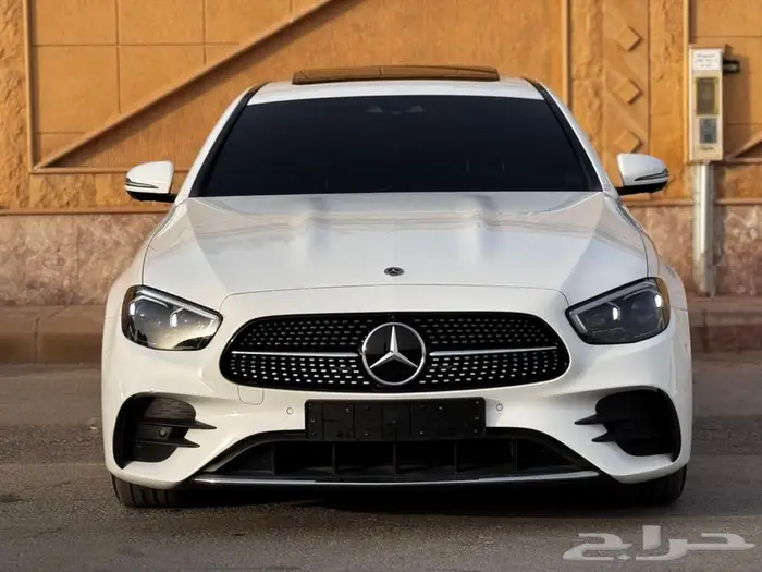 مرسيدس E250 AMG 2023 ابيض ممشي 14000 كم 0