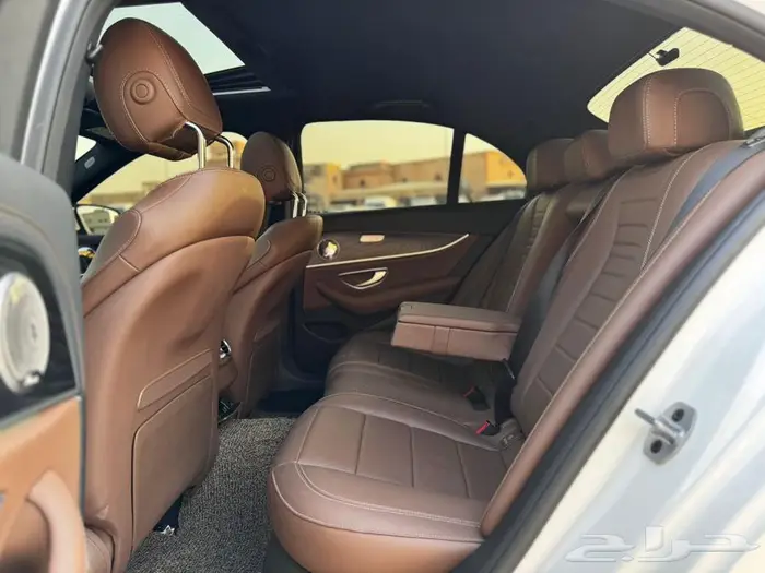 مرسيدس E250 AMG 2023 ابيض ممشي 14000 كم 28