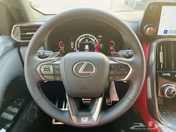 عرض خاص لكزس 2024 lx600 fsport بالنقد والتقسيط 4