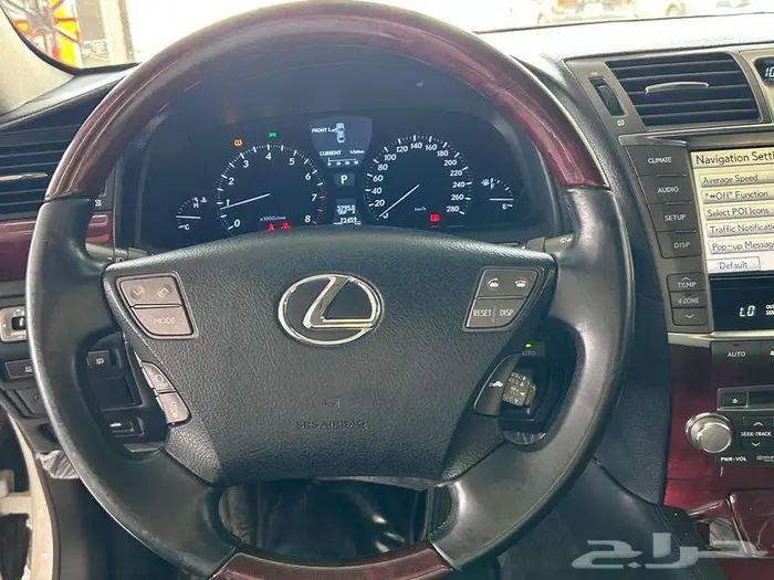 لكزس 460 LS 2012 7