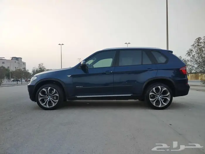 للبيع bmw X5 موديل 2011 20