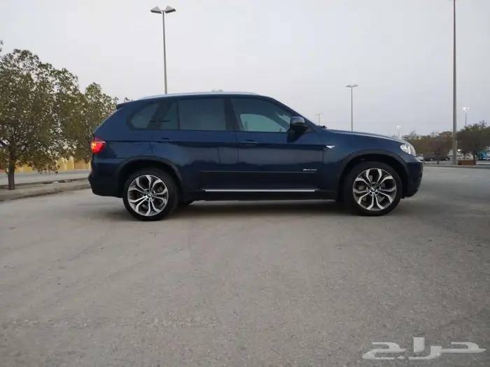 للبيع bmw X5 موديل 2011 12