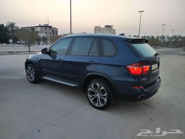 للبيع bmw X5 موديل 2011 7