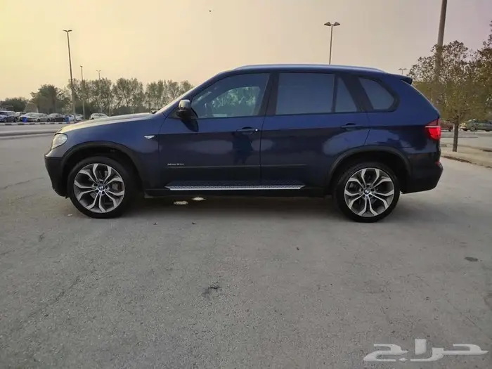 للبيع bmw X5 موديل 2011 0