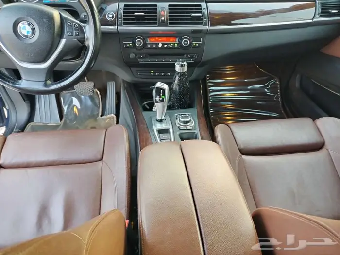 للبيع bmw X5 موديل 2011 37