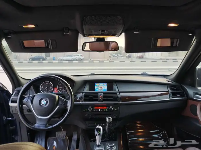 للبيع bmw X5 موديل 2011 26