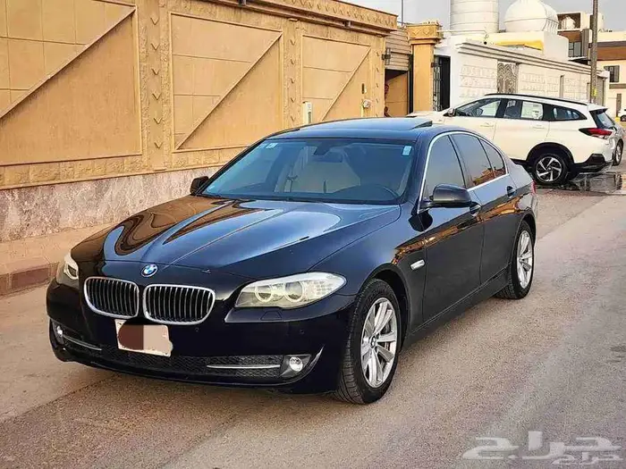 بي ام دبليو 520 2013 ( بحالة ممتازة ) 0