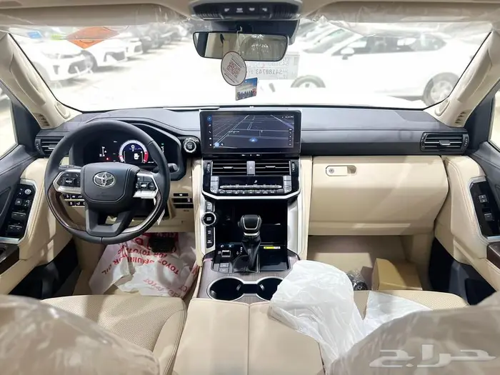 نيسان باترول 2025 فل كامل بلاتينيوم تنفس طبيعي سعودى 13
