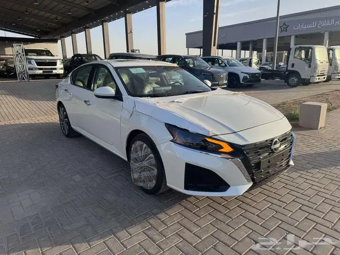 نيسان التيما استندر S موديل 2025 كاش وتقسيط جميع البنوك 8