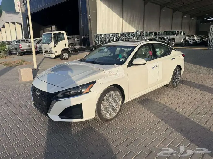 نيسان التيما استندر S موديل 2025 كاش وتقسيط جميع البنوك 7