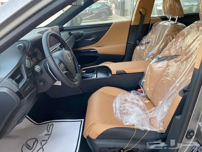 لكزس ES 350 DD فل كامل 2025 - سعودي 19