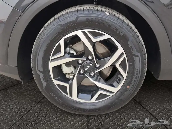 كيا سبورتاج LX 2023 3