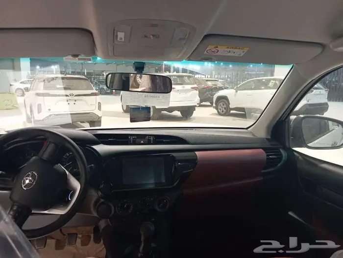 تويوتا هايلوكس غمارتين ديزل 2025 8