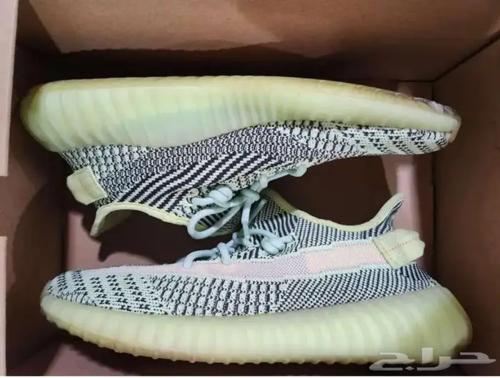 حذاء   جزمة Adidas Yeezy اصلي 1