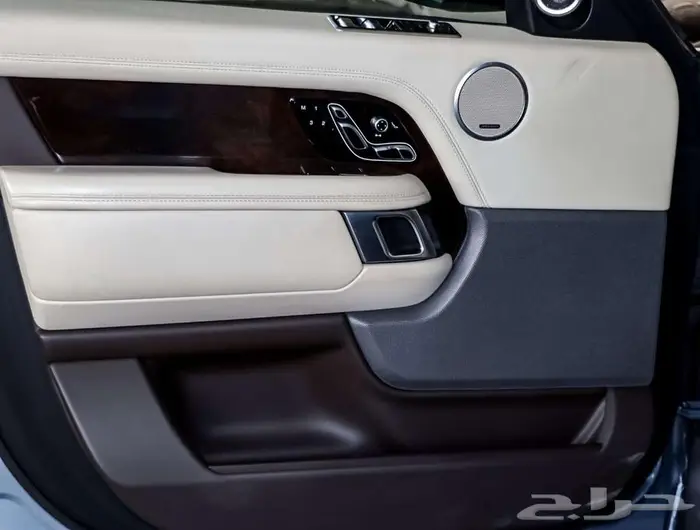 رنج روفر وج RANG ROVER VOGUE V6 موديل 2019 12