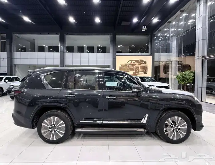 لكزس ( LX 700 BH ) هايبرد موديل 2025 أقل الأسعار 5