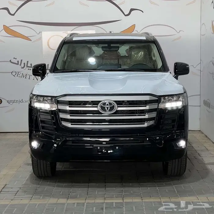 لاندكروزر GXR رقم 4 بنزين بريمي 2025 السعر 318 الف ريال 1