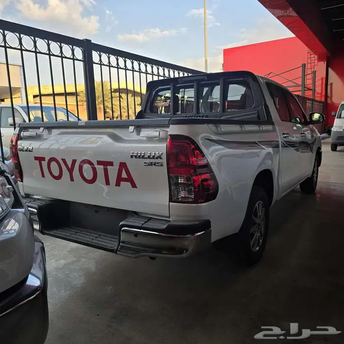 تويوتا هايلوكس غمارتين ديزل 2025 2