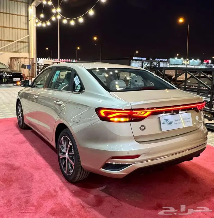 جيلي امجراند فل كامل 2024 اصفار كاش واقساط 15