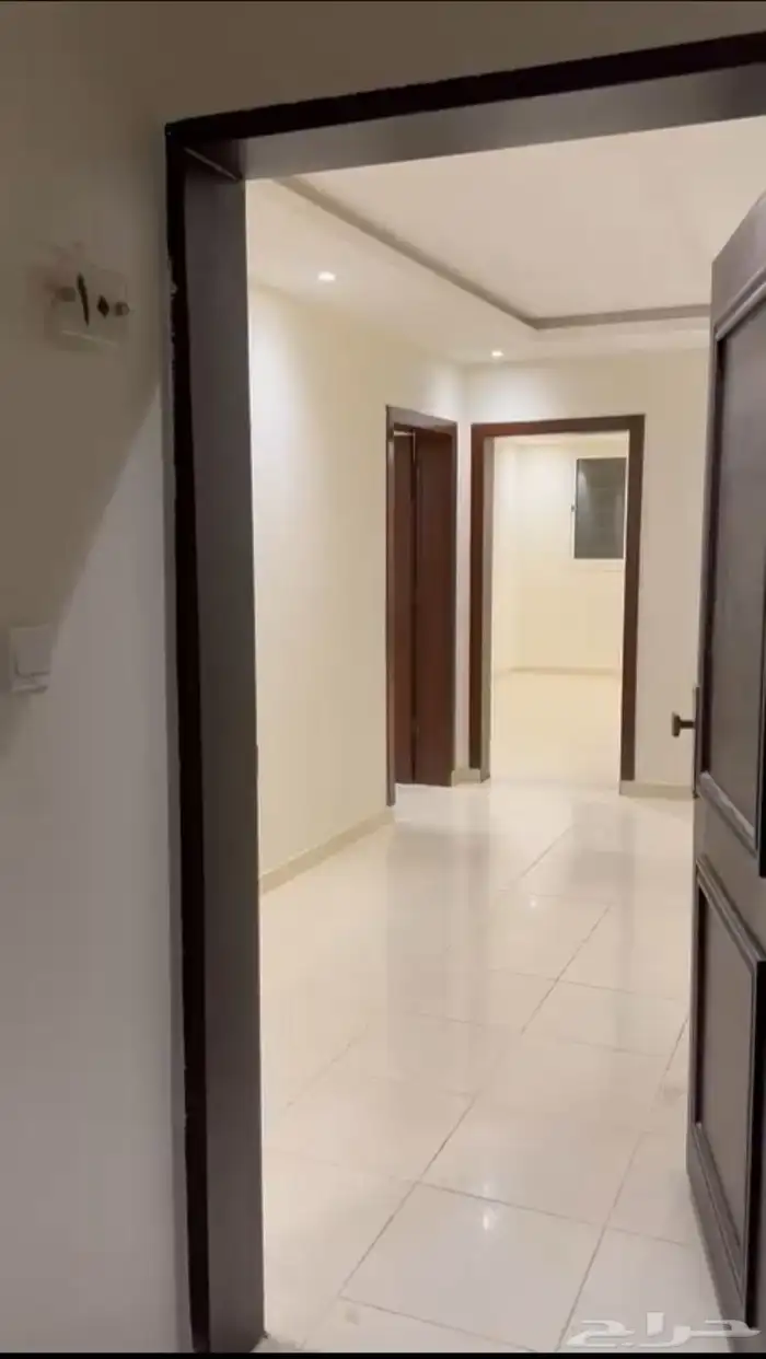 شقة للايجار في عمارة ( ظهرة لبن ) 4
