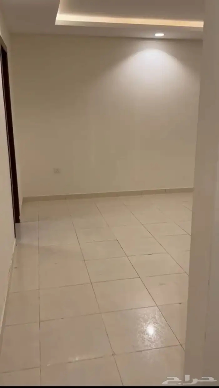 شقة للايجار في عمارة ( ظهرة لبن ) 11