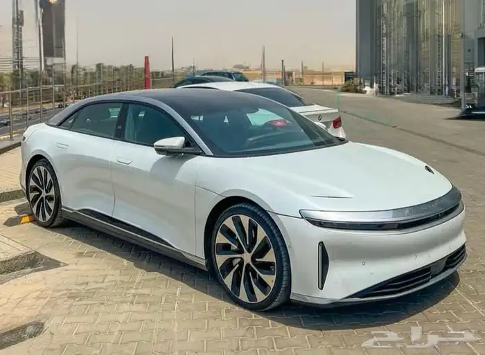 لوسيد تورنق 2024 ابيض  بانوراما 3