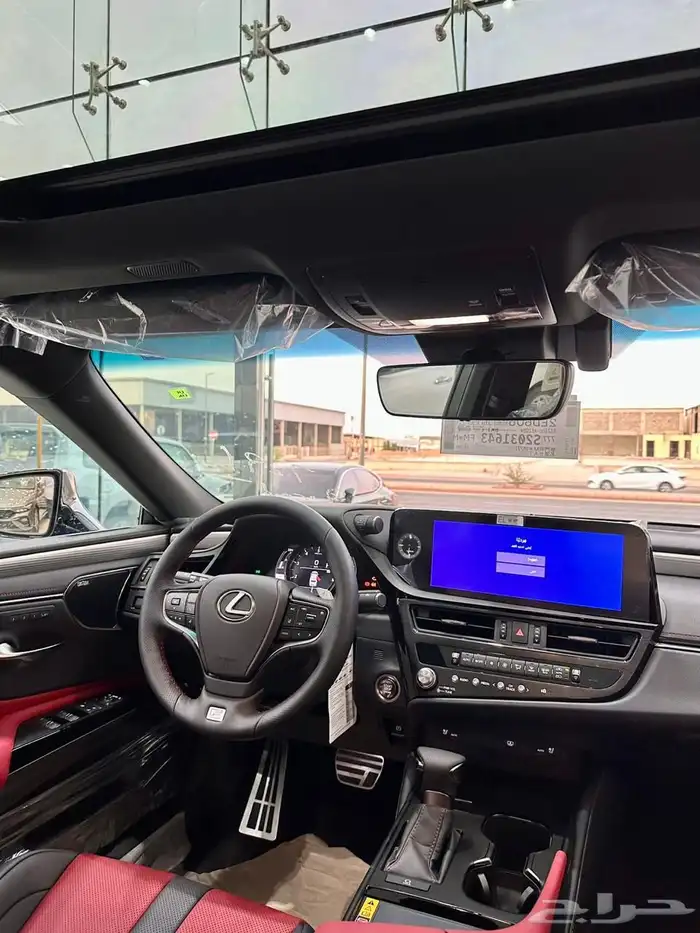 لكزس ES350 F سعودي اصفار 2025 9