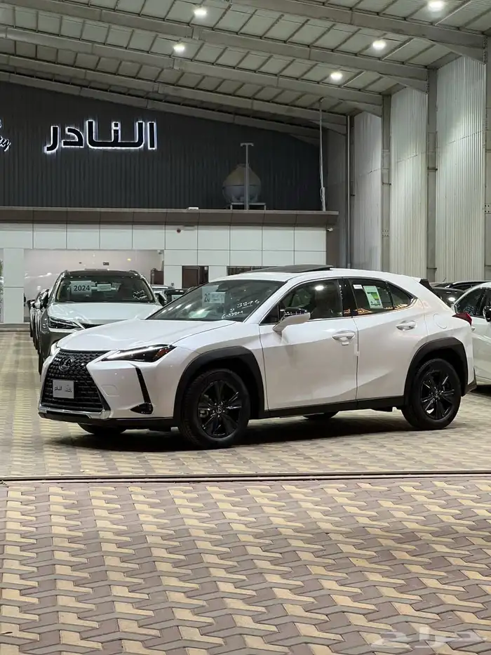 لكزس Ux300h سعودي ضمان8سنوات كاش اقساط 1