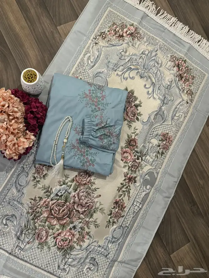 شرشف مطرز مع سجاد تركي 0