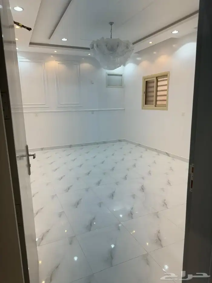 شقة جديدة 5 غرف للايجار 4