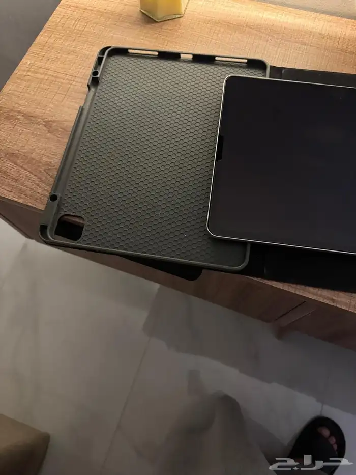 ايباد برو الجيل الرابع 2020 حجم 1TB 1