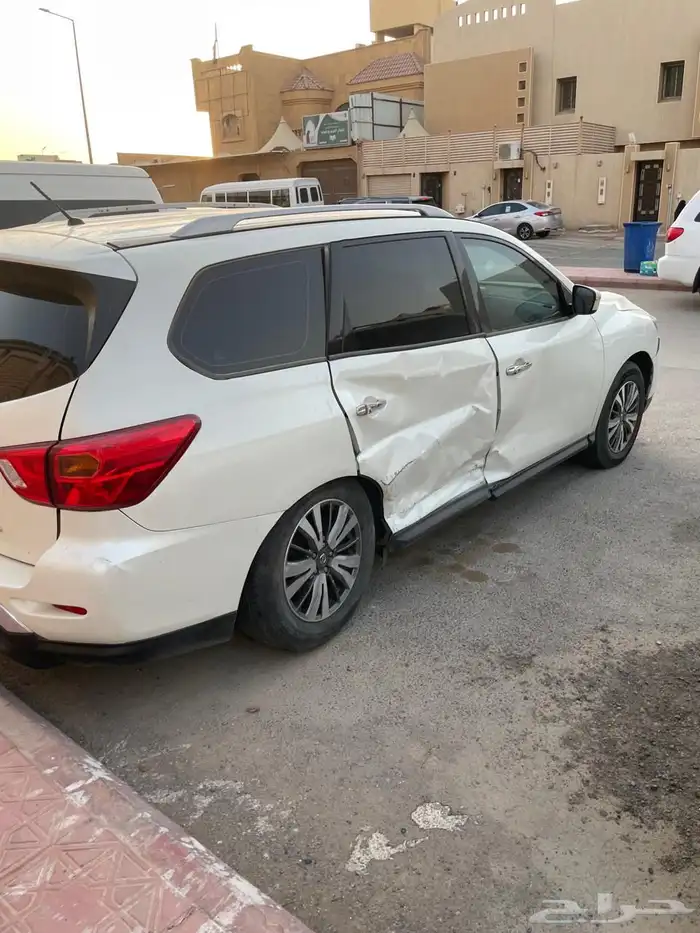 نيسان باثفندر 2020 5