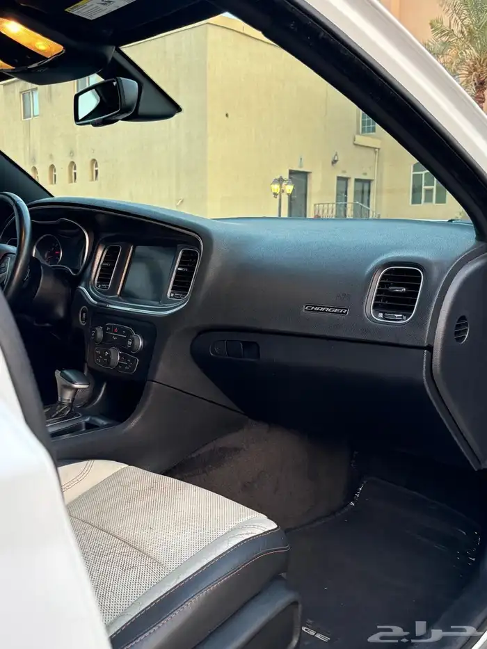 دوج تشارجر SXT فل كامل بدون فتحه 13