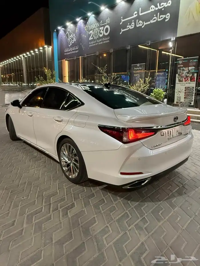 لكزس 350DD ES 4