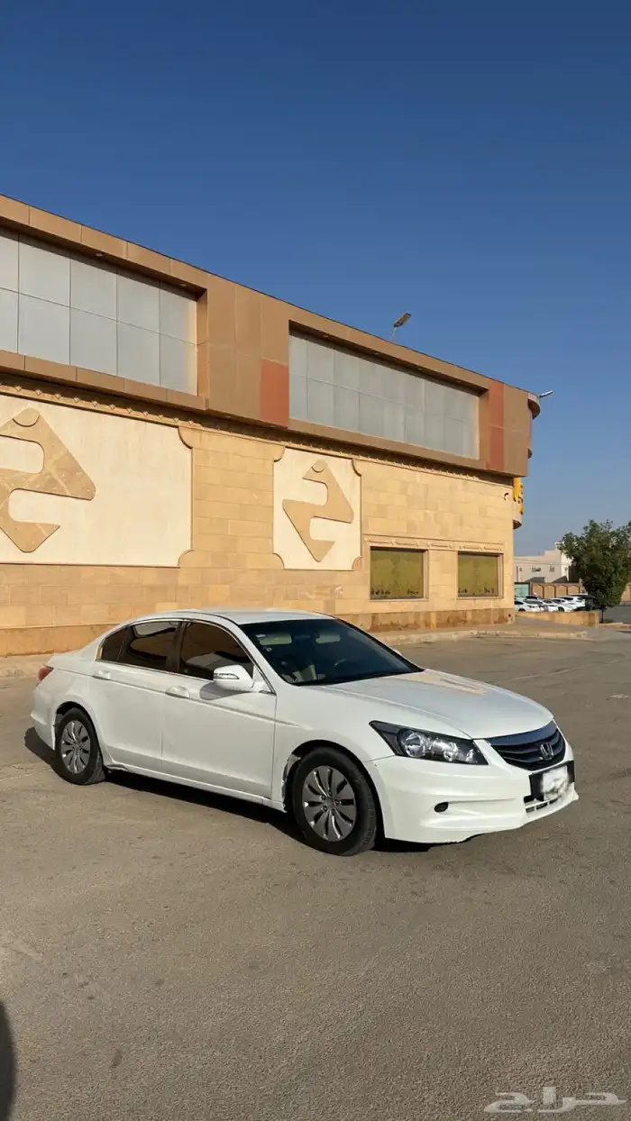 هوندا اكورد استاندر 5