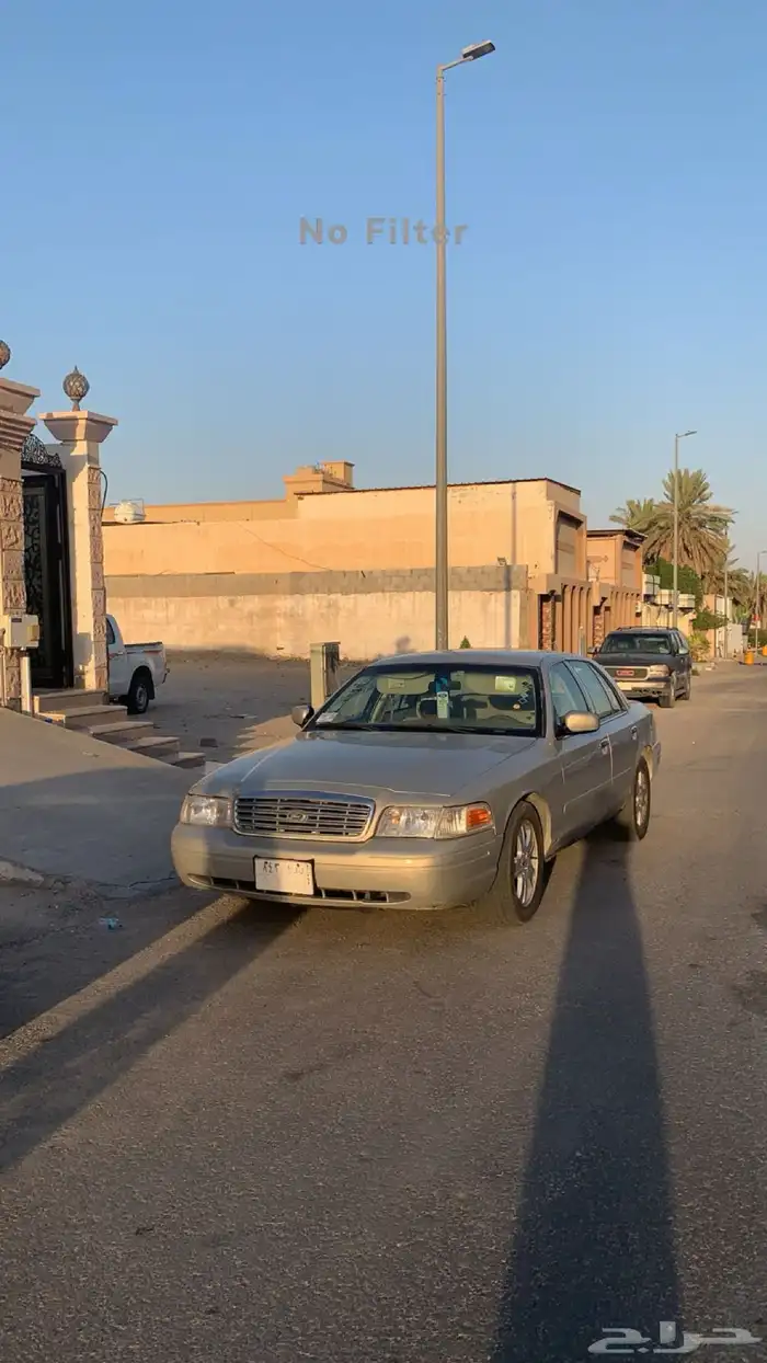 فورد فكتوريا 2008 1