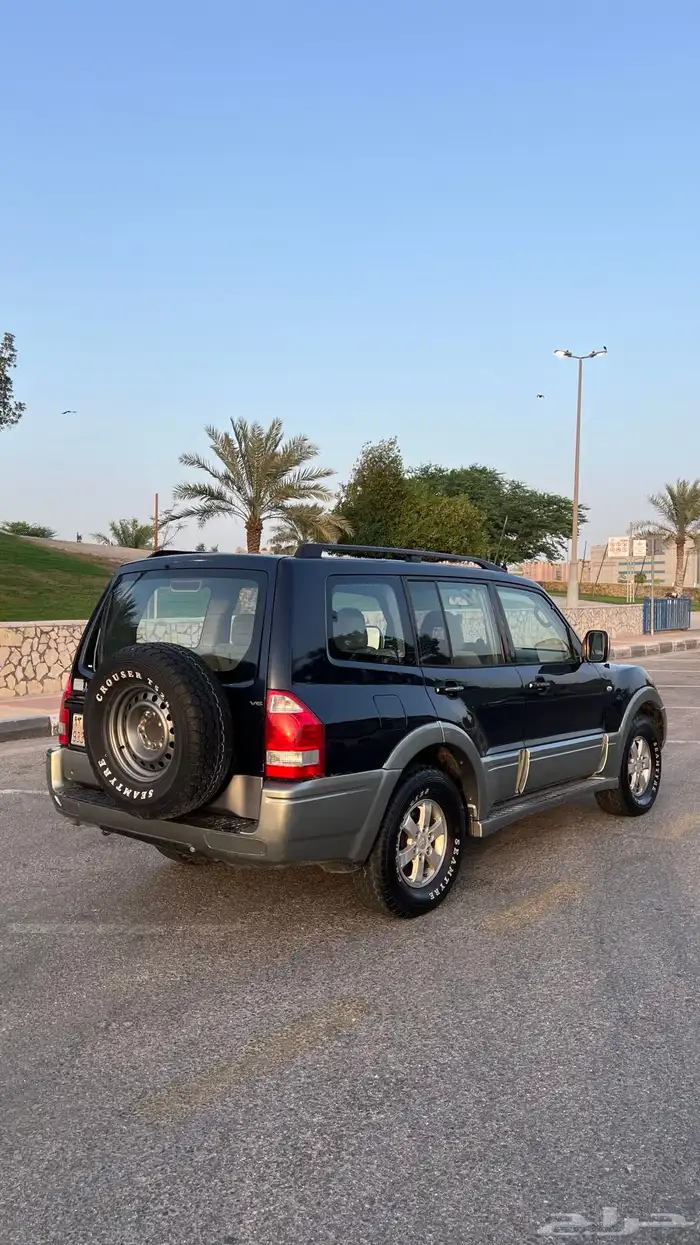 للبيع باجيرو GLS موديل 2004 5