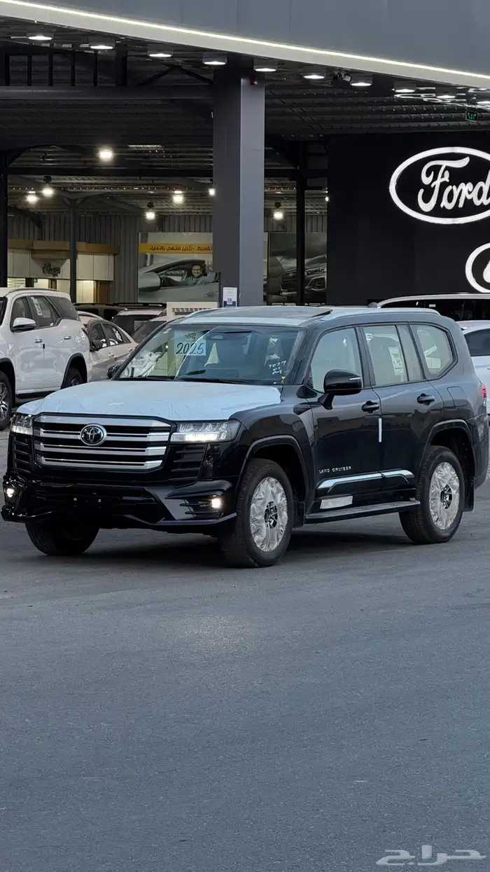 تويوتا لاندكروزر GXR-S L5 خليجي 2025 5