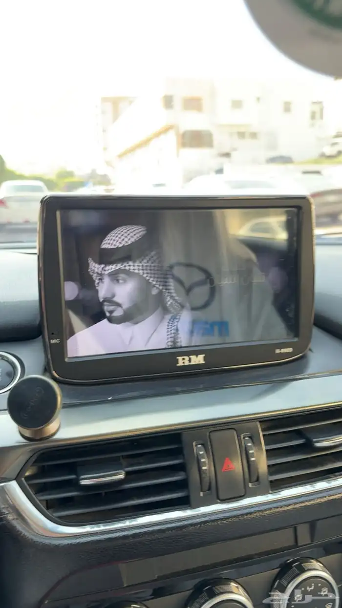 شاشة مازدا 6 للبيع 2