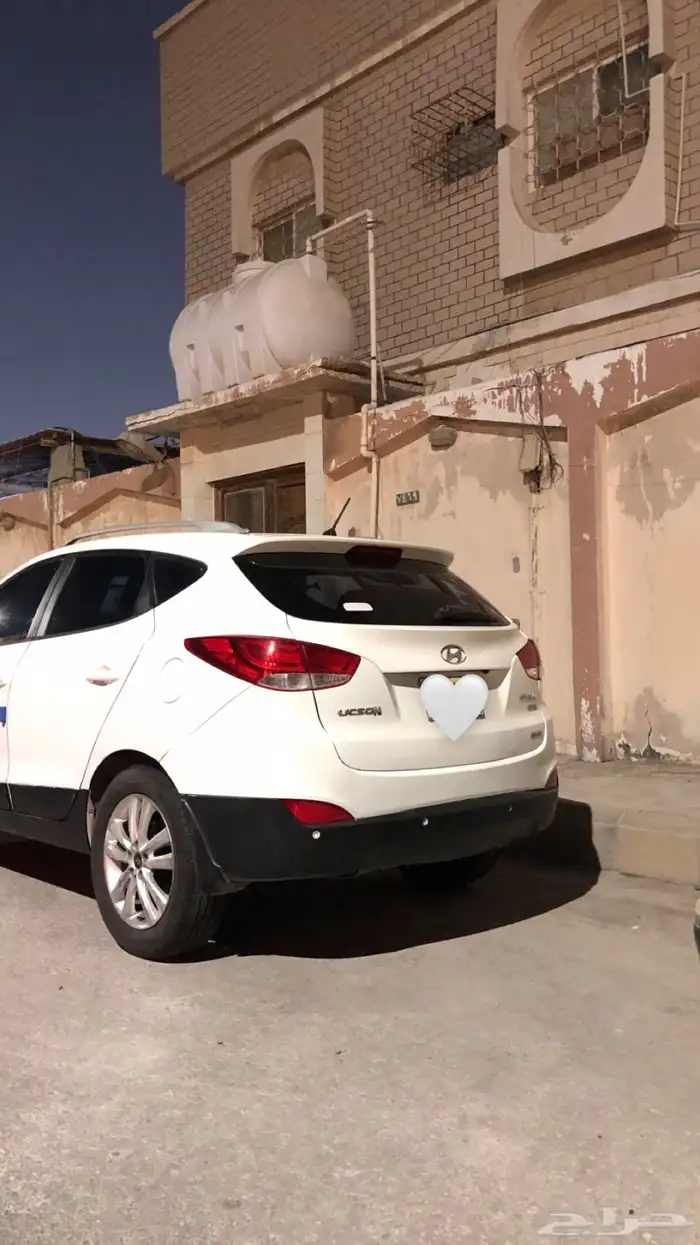 توسان 2011 فل ماشيه 262الف كيلو 2