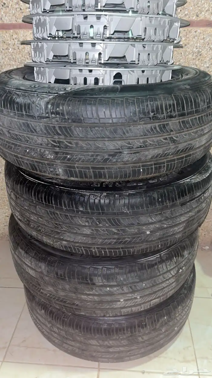 للبيع جنوط مع الكفرات 1