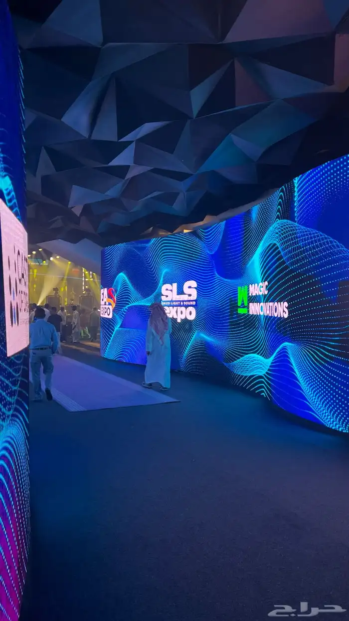 تأجير شاشات عرض 2