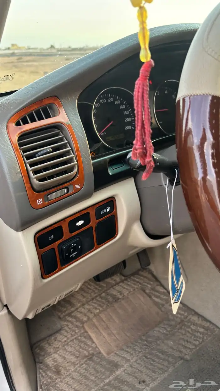 لند كروزر 2004 8