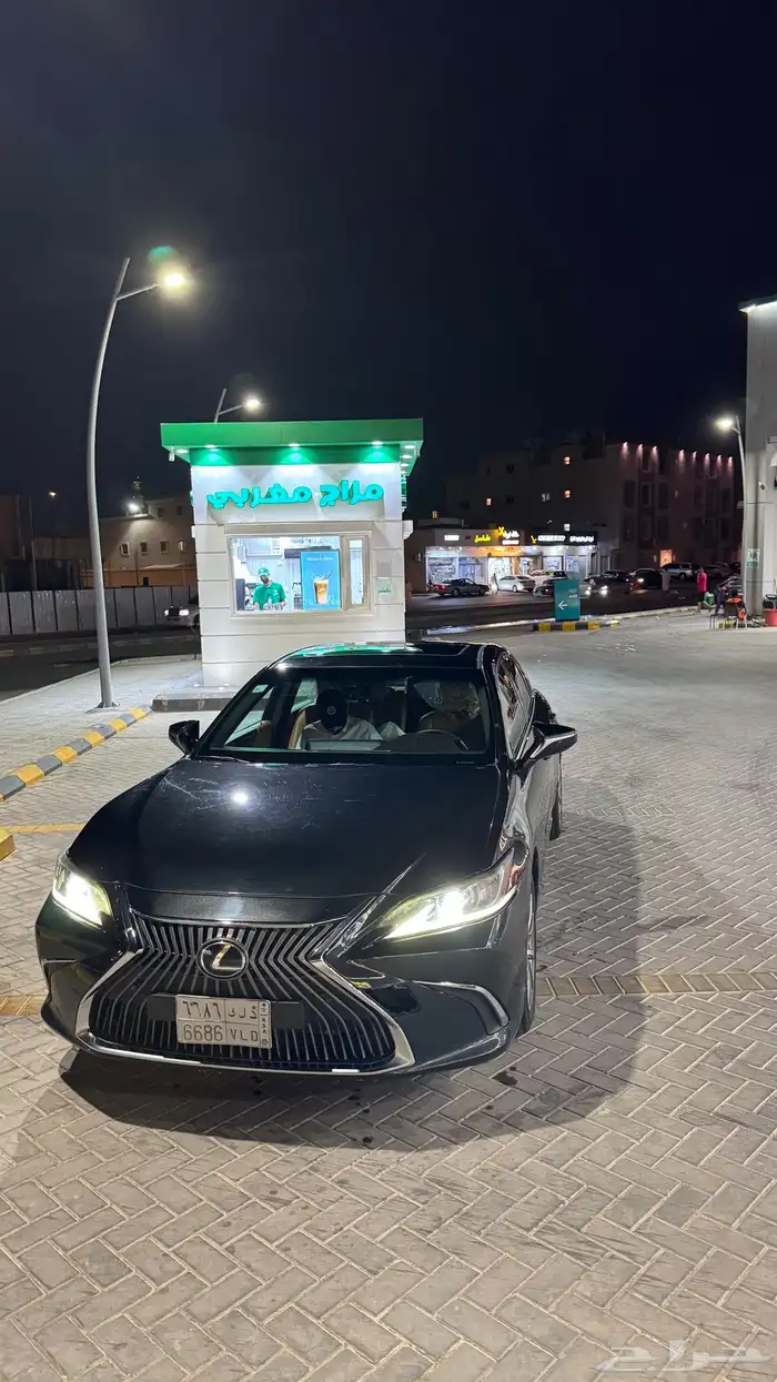 لكزز es250 مستعملة بسم البنك للان مكيشه باقي نقل عليهم 2