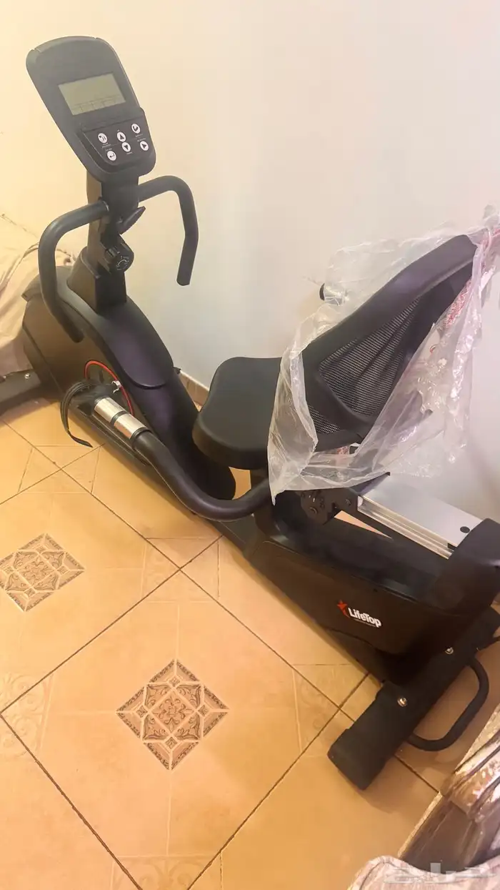 للبيع دراجه رياضيه 1