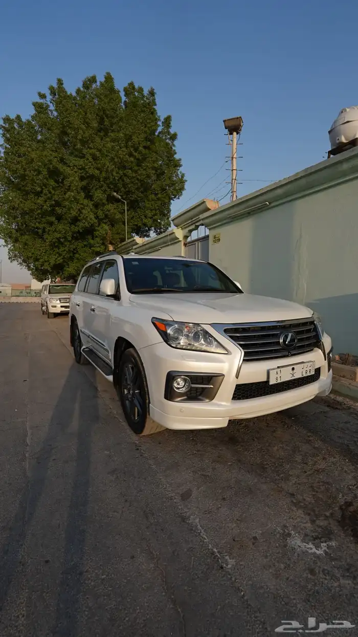 جيب لكزس LX 570 -2015 0
